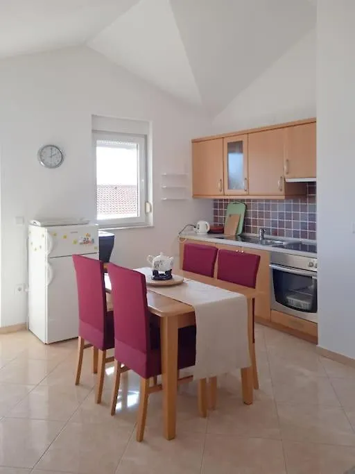 Apartment Tic Medulin